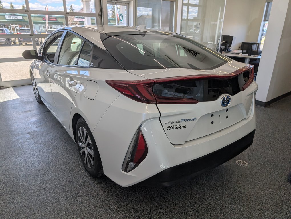 2022 Toyota Prius Prime BRANCHABLE, A/C, in Magog, Quebec - 3 - w1024h768px