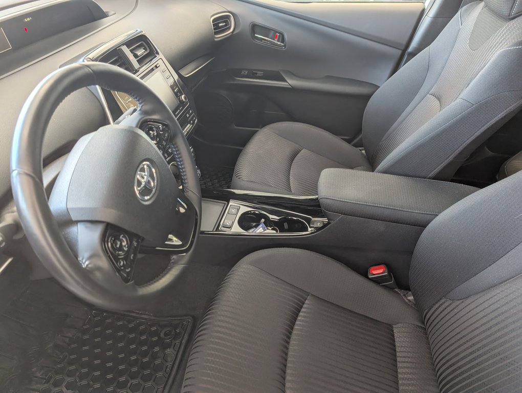 2022 Toyota Prius Prime BRANCHABLE, A/C, in Magog, Quebec - 11 - w1024h768px