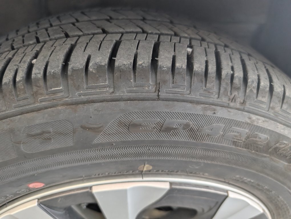 2022 Toyota Prius Prime BRANCHABLE, A/C, in Magog, Quebec - 23 - w1024h768px