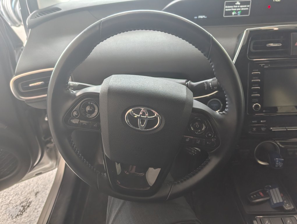 2022 Toyota Prius Prime BRANCHABLE, A/C, in Magog, Quebec - 11 - w1024h768px
