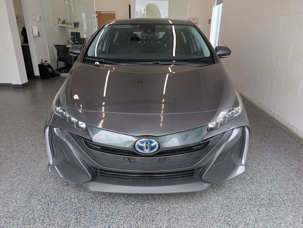 2022 Toyota Prius Prime BRANCHABLE, A/C, in Magog, Quebec - 5 - w1024h768px