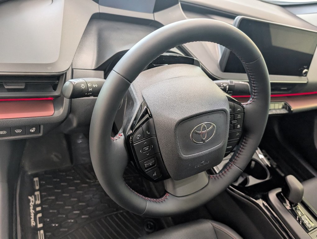 Toyota PRIUS PRIME XSE, BRANCHABLE, 2023 à Magog, Québec - 13 - w1024h768px