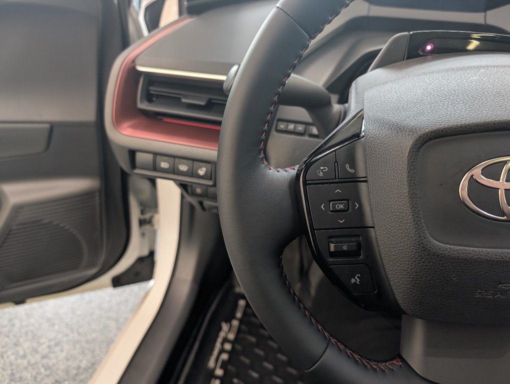 Toyota PRIUS PRIME XSE, BRANCHABLE, 2023 à Magog, Québec - 19 - w1024h768px