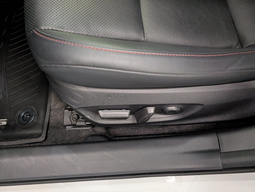 Toyota PRIUS PRIME XSE, BRANCHABLE, 2023 à Magog, Québec - 15 - w1024h768px