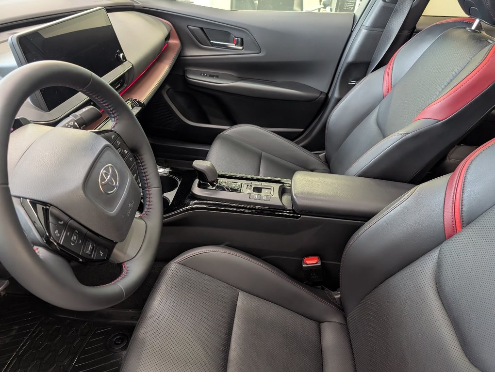 Toyota PRIUS PRIME XSE, BRANCHABLE, 2023 à Magog, Québec - 12 - w1024h768px