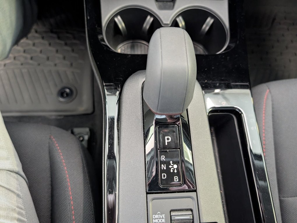 Toyota PRIUS PRIME SE, BRANCHABLE, GARANTIE JUSQU EN 2027, 2023 à Magog, Québec - 14 - w1024h768px