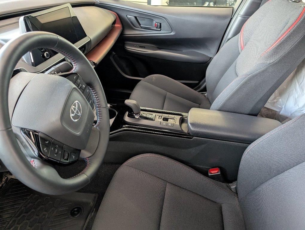 Toyota PRIUS PRIME SE, BRANCHABLE, GARANTIE JUSQU EN 2027, 2023 à Magog, Québec - 9 - w1024h768px