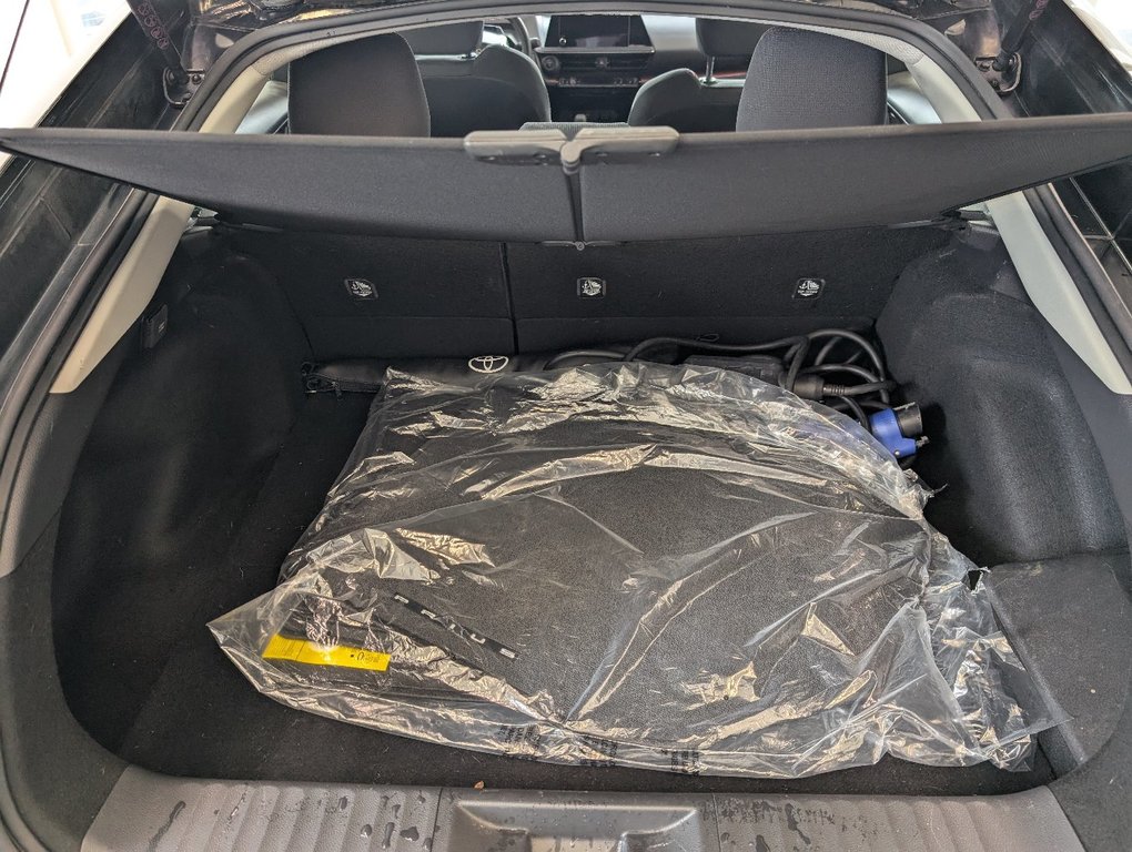Toyota PRIUS PRIME SE, BRANCHABLE, GARANTIE JUSQU EN 2028 2023 à Magog, Québec - 7 - w1024h768px