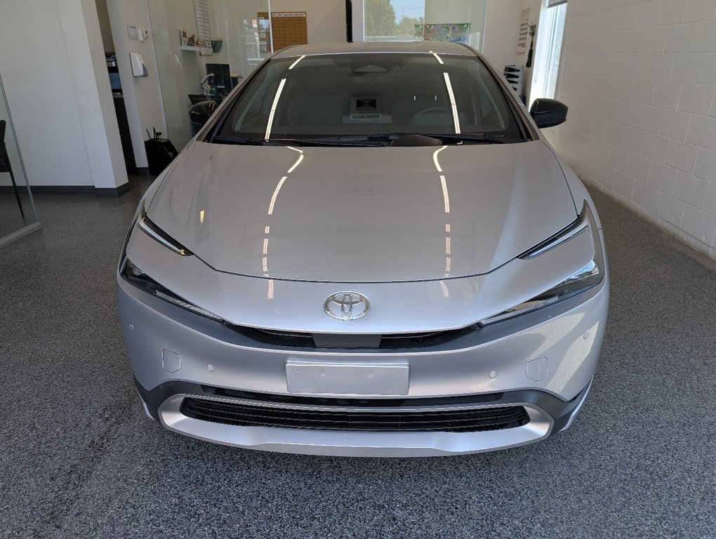 Toyota PRIUS PRIME SE BRANCHABLE, 2023 à Magog, Québec - 6 - w1024h768px