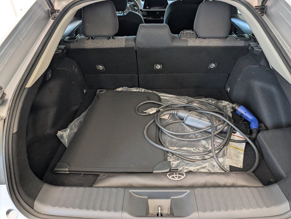 Toyota PRIUS PRIME SE BRANCHABLE, 2023 à Magog, Québec - 7 - w1024h768px
