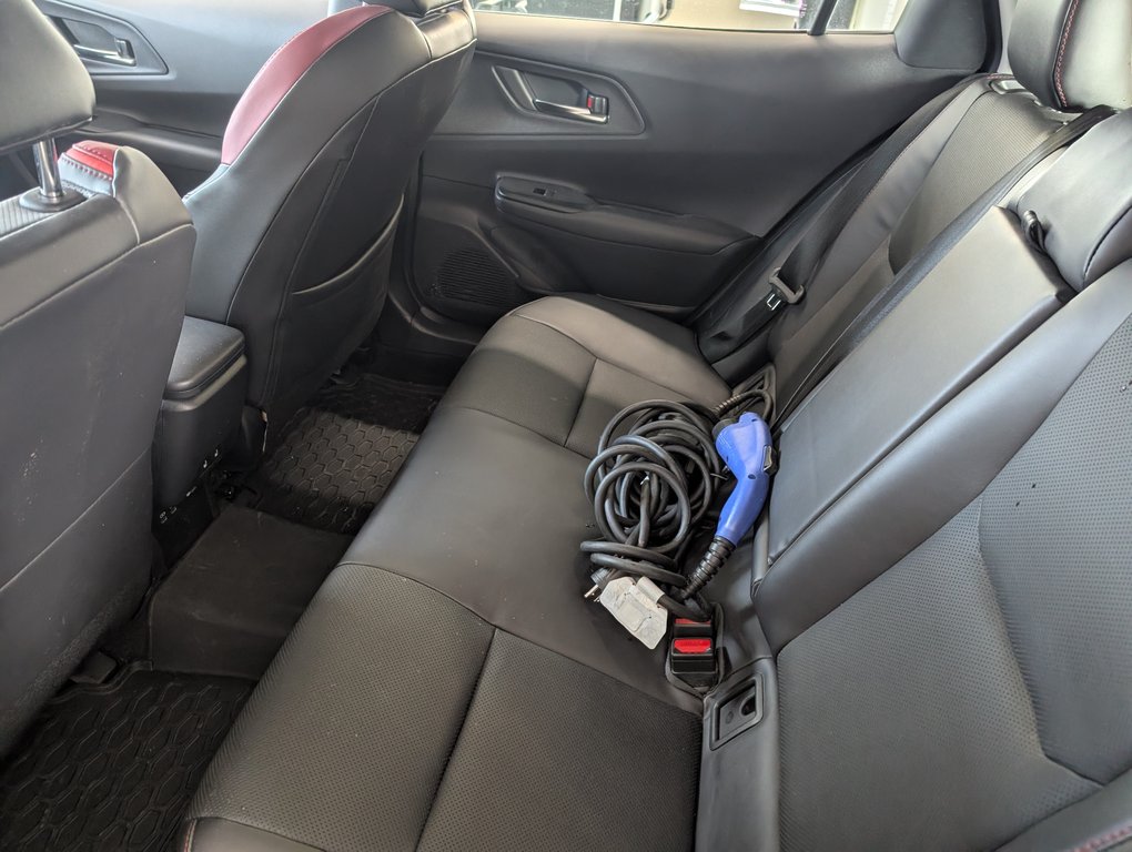 Toyota Prius Prime XSE PREMIUM, 2023 à Magog, Québec - 10 - w1024h768px