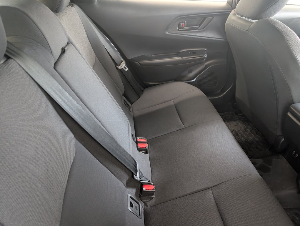 2023 Toyota Prius Prime SE BRANCHABLE, in Magog, Quebec - 8 - w1024h768px