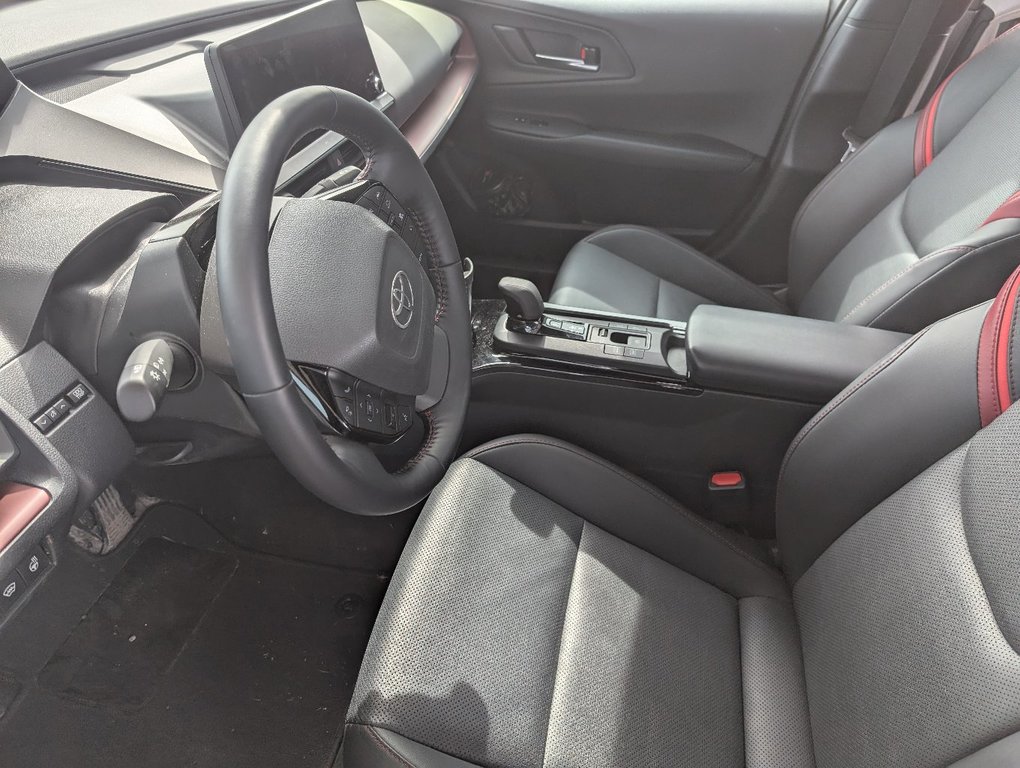 Toyota PRIUS PRIME XSE PREMIUM BRANCHABLE, 2024 à Magog, Québec - 11 - w1024h768px