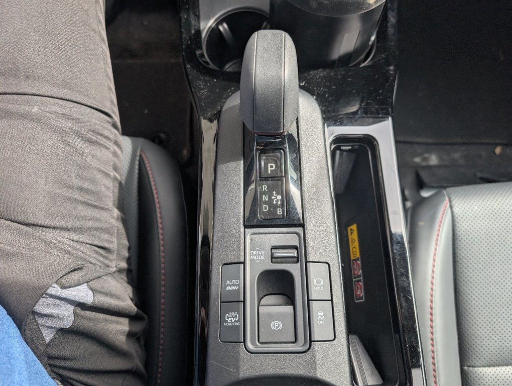 Toyota PRIUS PRIME XSE PREMIUM BRANCHABLE, 2024 à Magog, Québec - 16 - w1024h768px