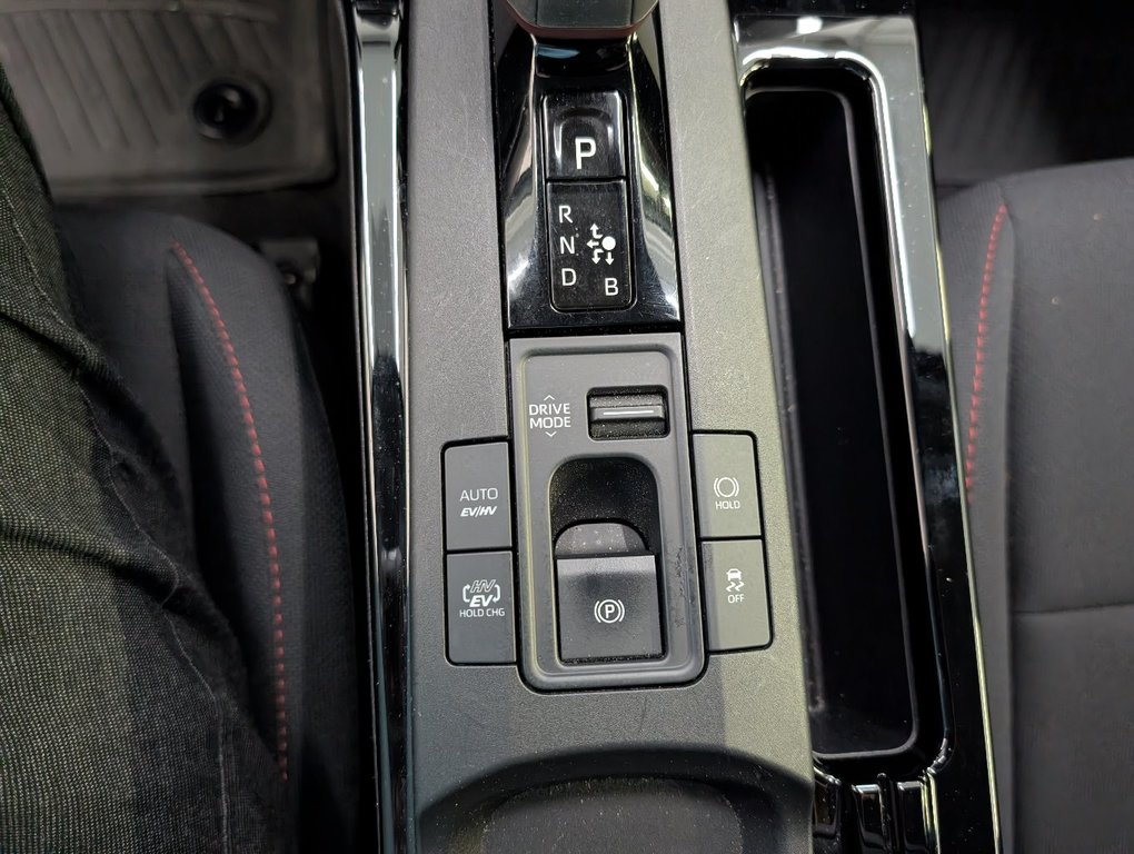 Toyota PRIUS PRIME SE BRANCHABLE, GARANTIE JUSQU EN 2029, 2024 à Magog, Québec - 16 - w1024h768px
