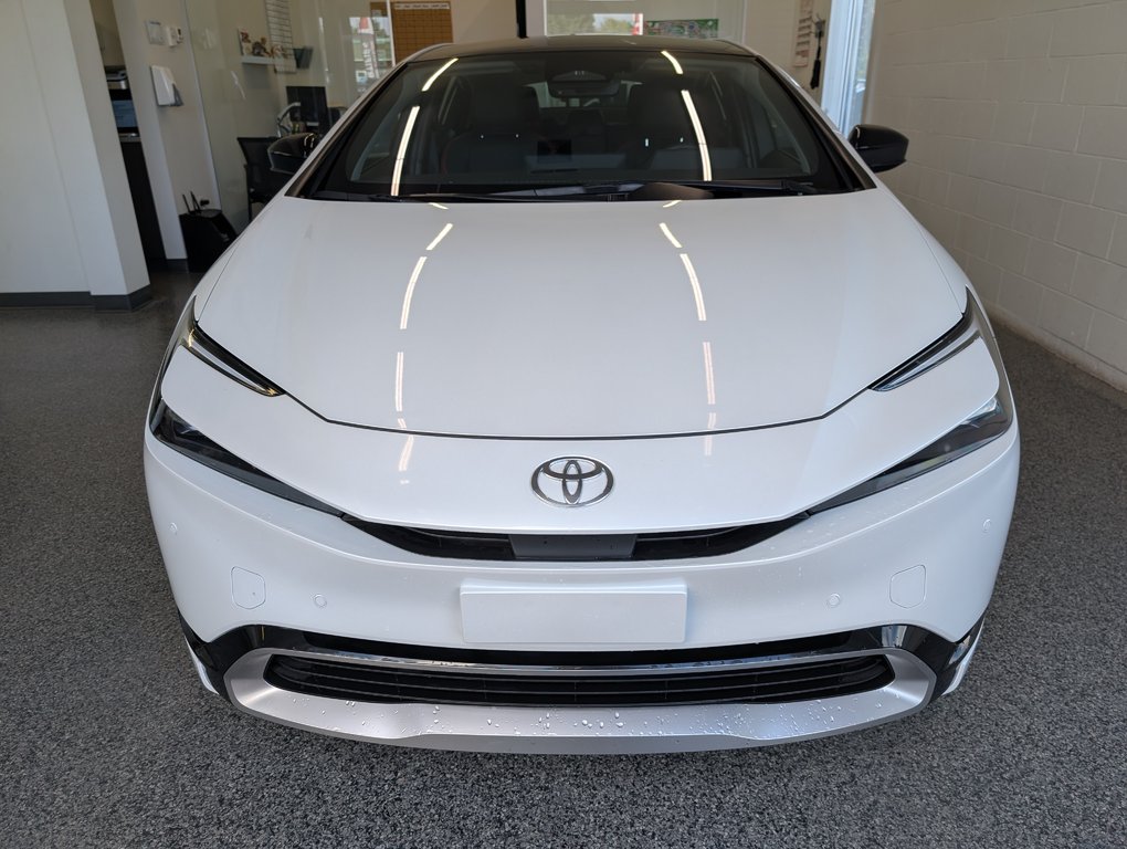 2024 Toyota PRIUS PRIME XSE BRANCHABLE, in Magog, Quebec - 6 - w1024h768px