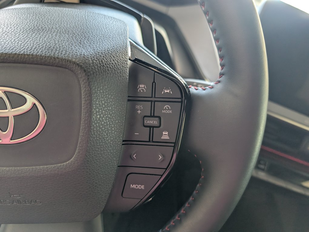 2024 Toyota PRIUS PRIME XSE BRANCHABLE, in Magog, Quebec - 20 - w1024h768px