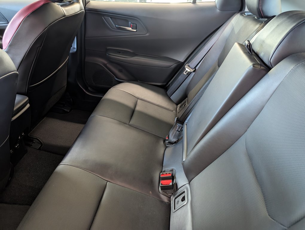 2024 Toyota PRIUS PRIME XSE BRANCHABLE, in Magog, Quebec - 11 - w1024h768px