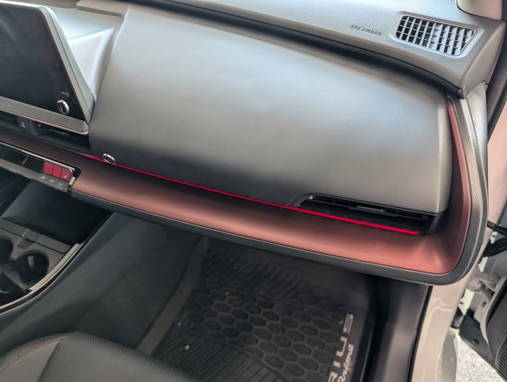 2024 Toyota PRIUS PRIME XSE BRANCHABLE, in Magog, Quebec - 10 - w1024h768px