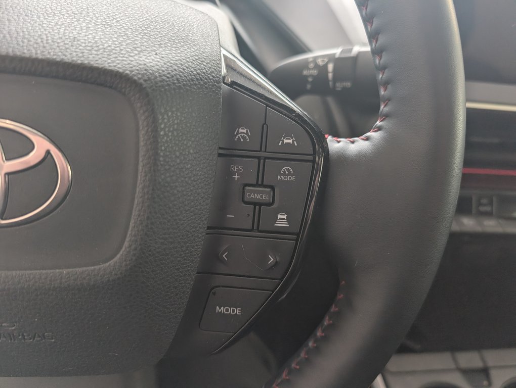 2024 Toyota Prius Prime XSE BRANCHABLE, GARANTIE JUSQU EN 2028, in Magog, Quebec - 19 - w1024h768px