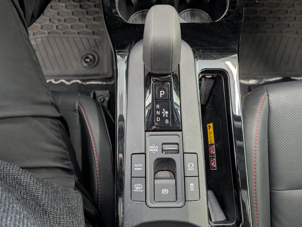 2024 Toyota Prius Prime XSE BRANCHABLE, GARANTIE JUSQU EN 2028, in Magog, Quebec - 16 - w1024h768px