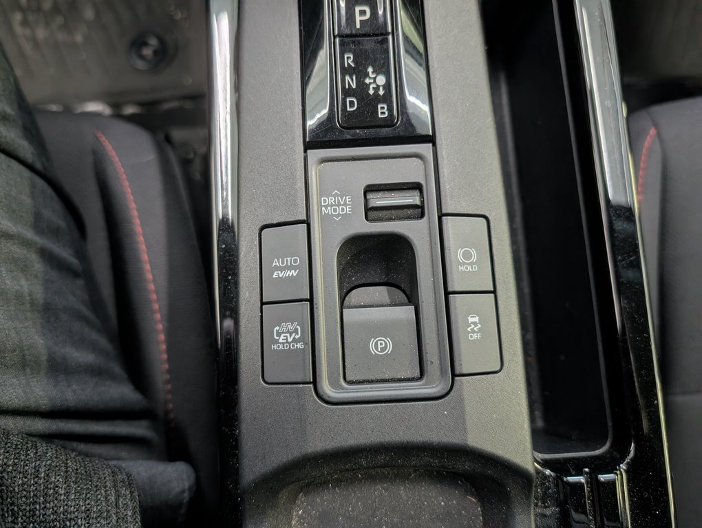 2024 Toyota Prius Prime SE, BRANCHABLE, in Magog, Quebec - 15 - w1024h768px