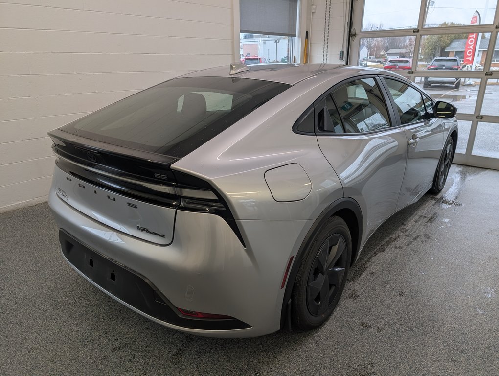 2024 Toyota Prius Prime SE, BRANCHABLE, in Magog, Quebec - 3 - w1024h768px