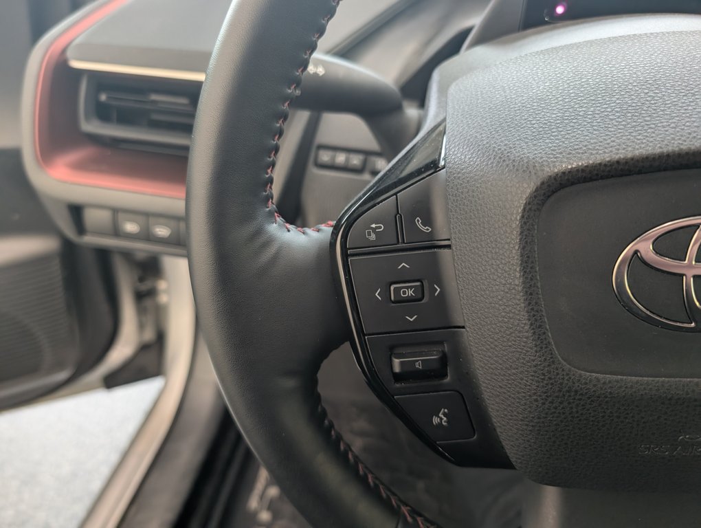 2024 Toyota Prius Prime SE, BRANCHABLE, in Magog, Quebec - 18 - w1024h768px