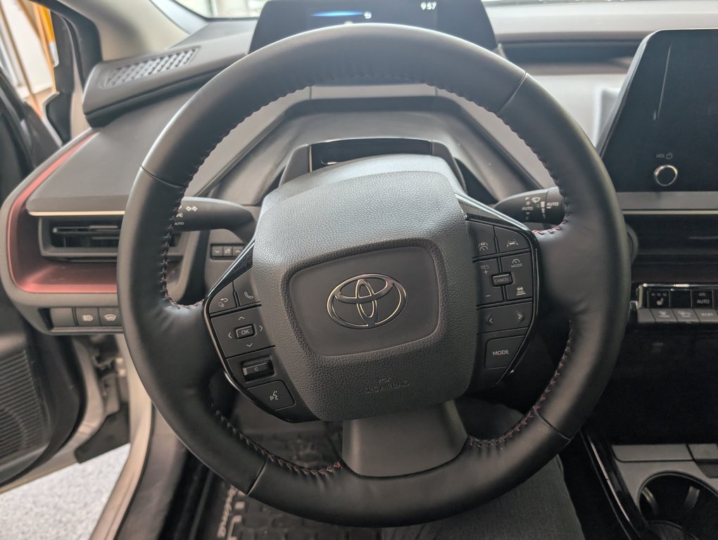 2024 Toyota Prius Prime SE, BRANCHABLE, in Magog, Quebec - 14 - w1024h768px