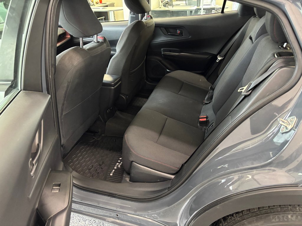 2024 Toyota Prius Prime SE BRANCHABLE, in Magog, Quebec - 10 - w1024h768px
