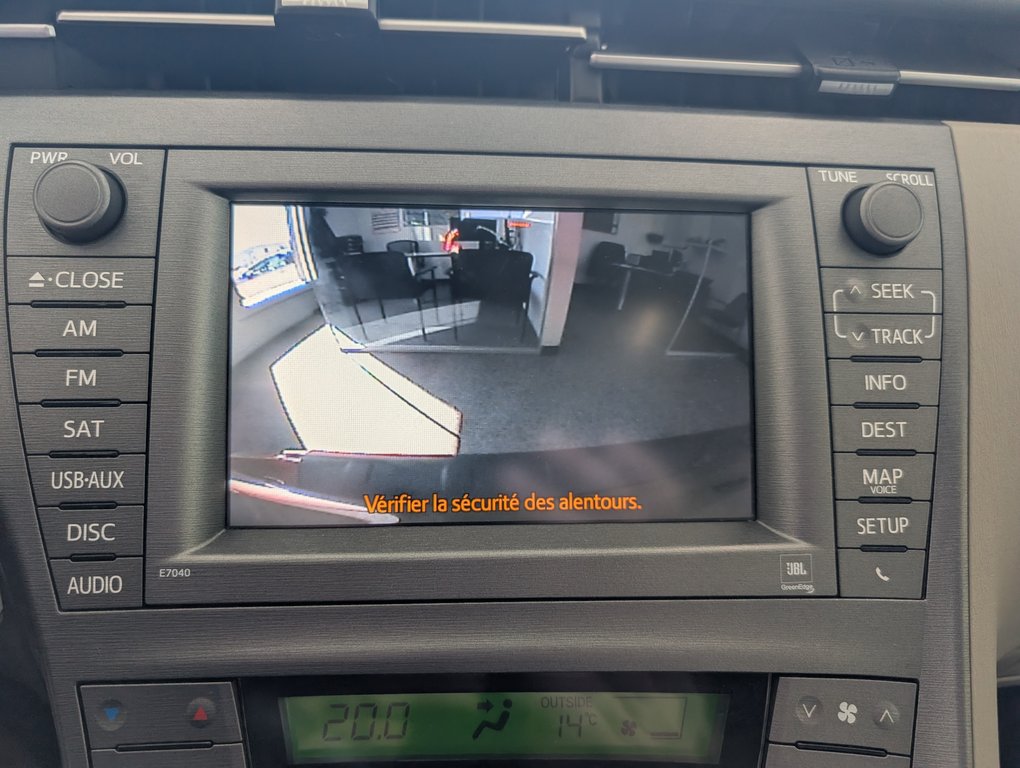 Toyota Prius CUIR, A/C, TOIT, MAGS, 2015 à Magog, Québec - 18 - w1024h768px