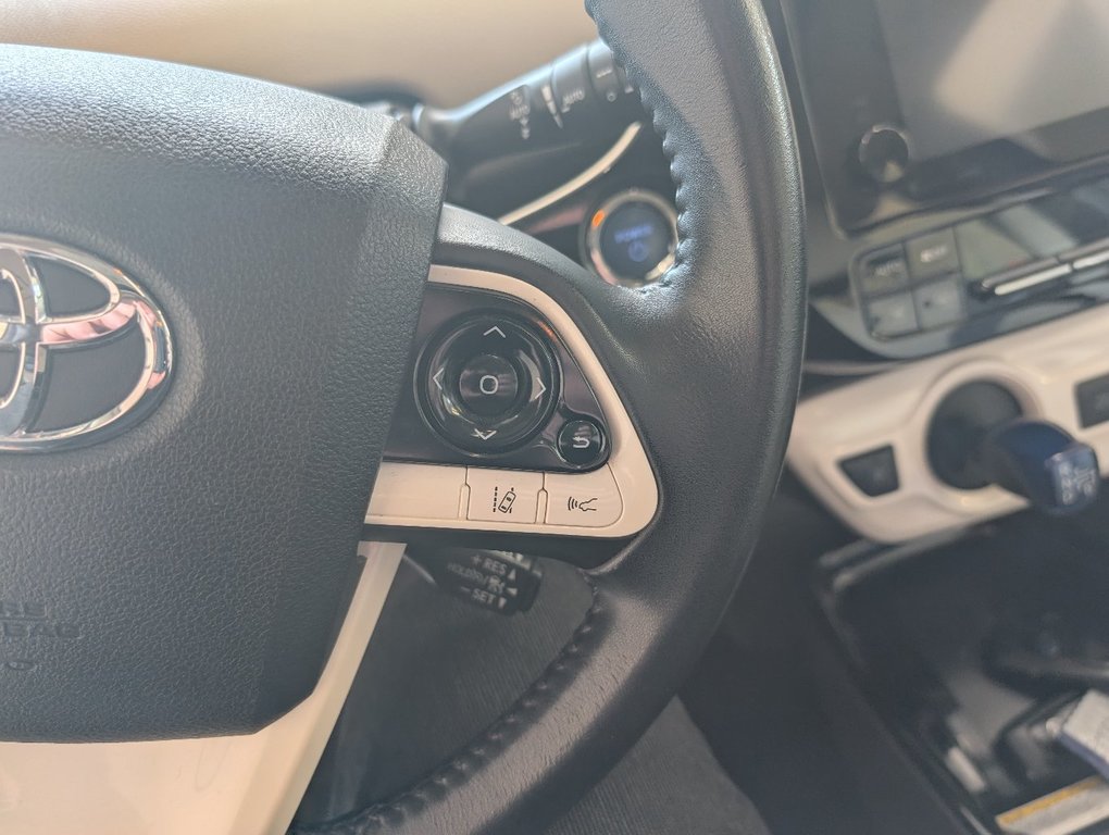 Toyota Prius TECHNOLOGIE HYBRID, CUIR, TOIT, 2017 à Magog, Québec - 20 - w1024h768px