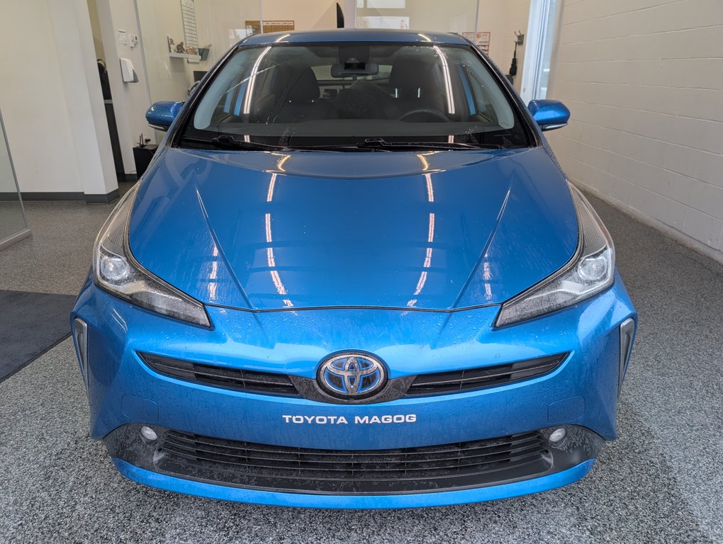 Toyota Prius AWD,  2019 à Magog, Québec - 5 - w1024h768px