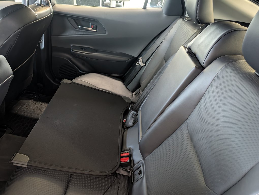 2024 Toyota Prius XLE AWD, GARANTIE JUSQU EN 2027, in Magog, Quebec - 10 - w1024h768px