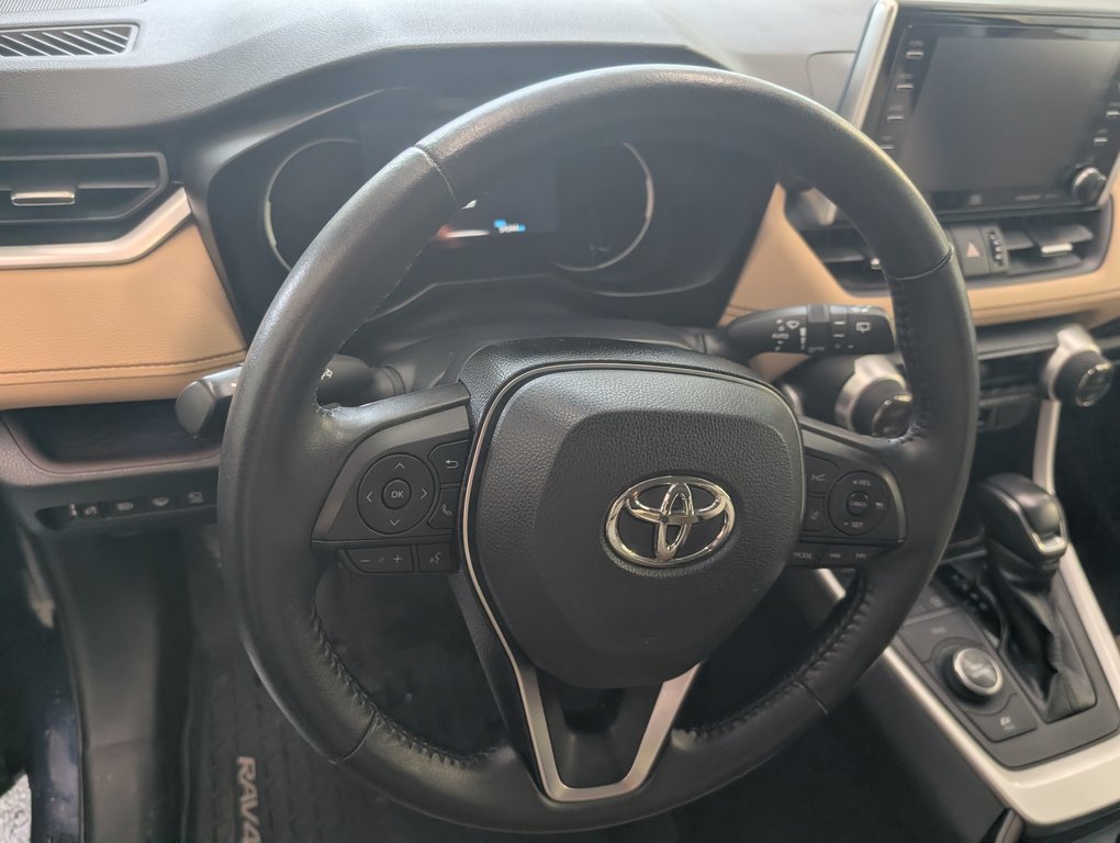 Toyota RAV4 Hybrid LIMITED AWD, 2019 à Magog, Québec - 12 - w1024h768px