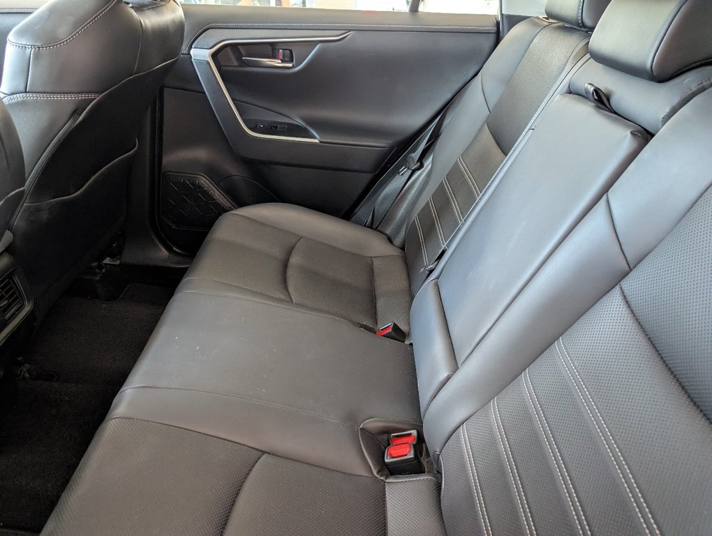 Toyota RAV4 Hybrid LIMITED AWD, 2020 à Magog, Québec - 11 - w1024h768px