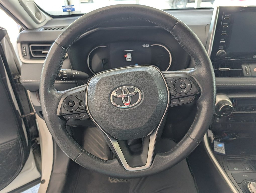 Toyota RAV4 Hybrid LIMITED AWD, 2020 à Magog, Québec - 17 - w1024h768px