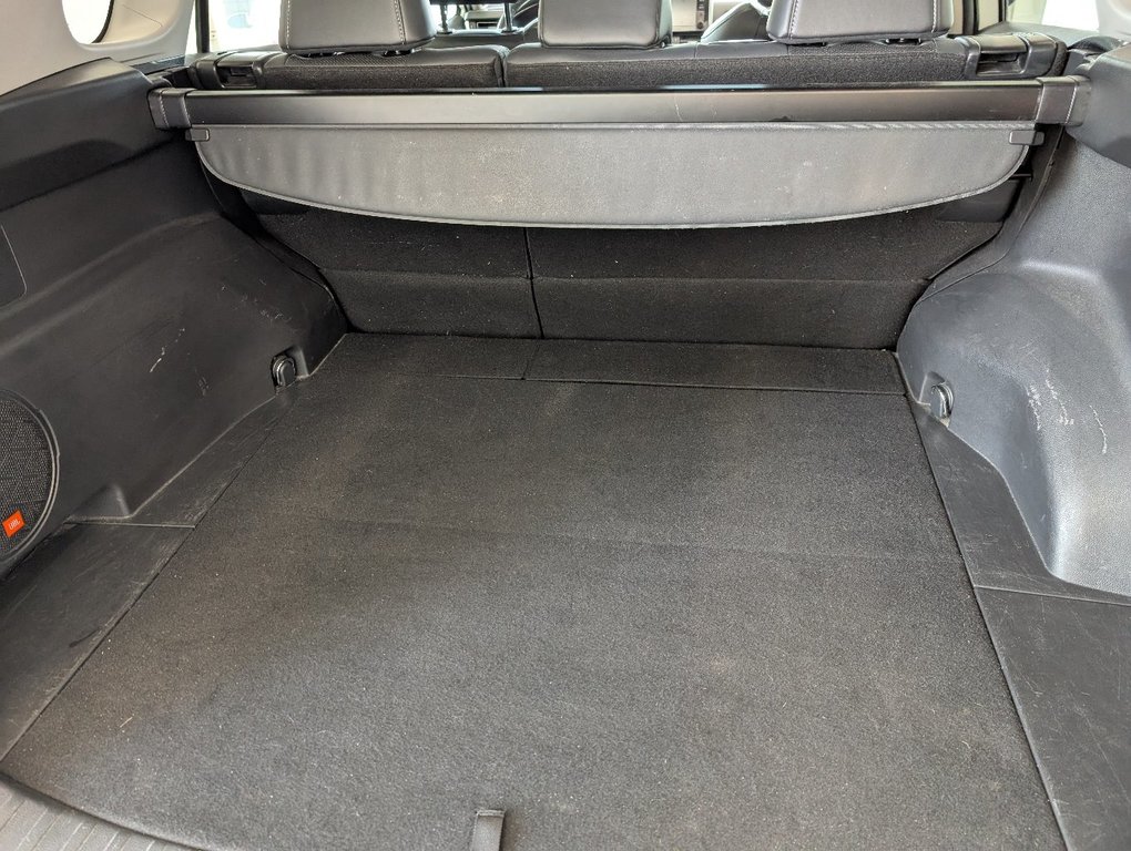Toyota RAV4 Hybrid LIMITED AWD, 2020 à Magog, Québec - 7 - w1024h768px
