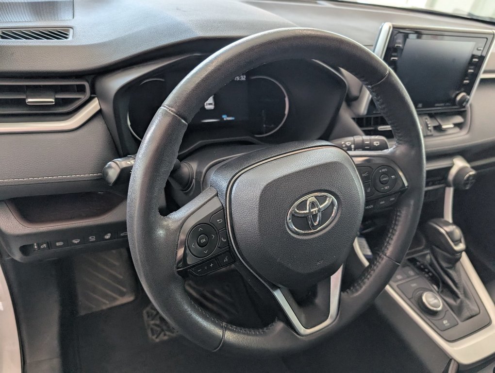 Toyota RAV4 Hybrid LIMITED AWD, 2020 à Magog, Québec - 13 - w1024h768px