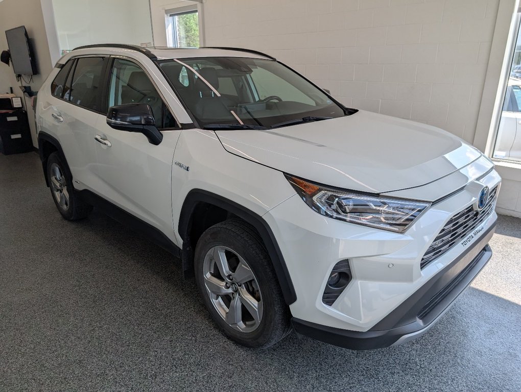 Toyota RAV4 Hybrid LIMITED AWD, 2020 à Magog, Québec - 1 - w1024h768px