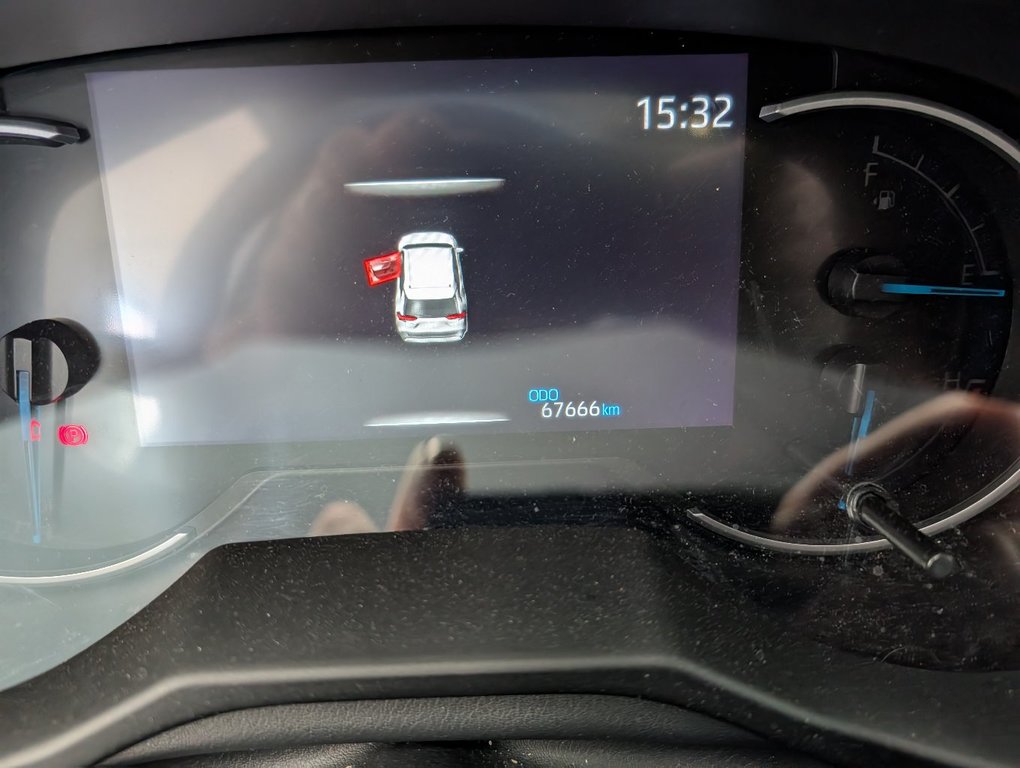Toyota RAV4 Hybrid LIMITED AWD, 2020 à Magog, Québec - 24 - w1024h768px