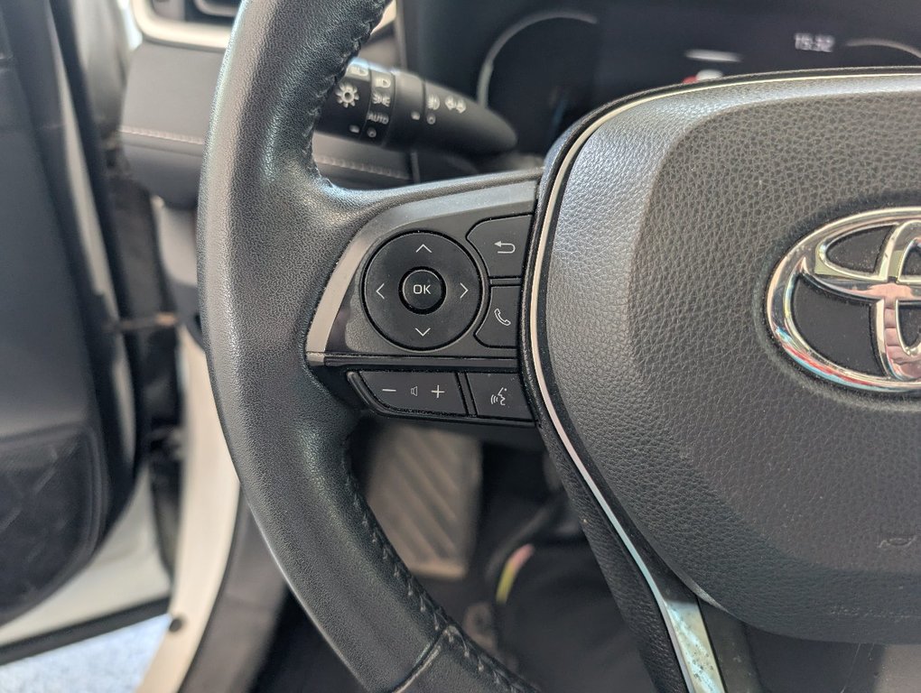 Toyota RAV4 Hybrid LIMITED AWD, 2020 à Magog, Québec - 20 - w1024h768px