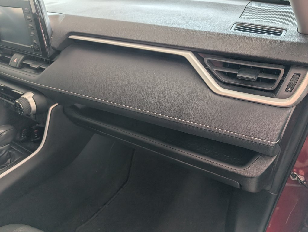 2020 Toyota RAV4 Hybrid XLE AWD, A/C, in Magog, Quebec - 10 - w1024h768px