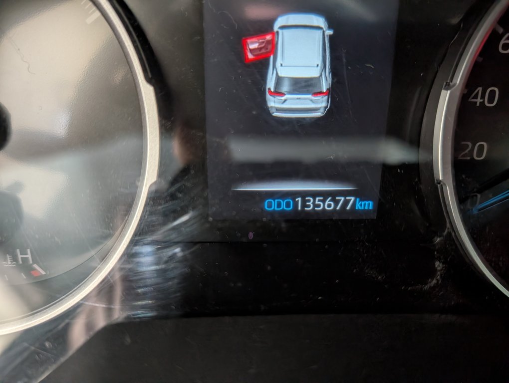 Toyota RAV4 Hybrid LE AWD, 2021 à Magog, Québec - 20 - w1024h768px