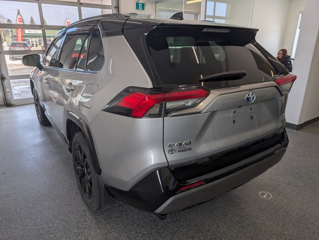 2022 Toyota RAV4 Hybrid XSE, CUIR, MAGS, PEINTURE 2 TON, in Magog, Quebec - 4 - w1024h768px