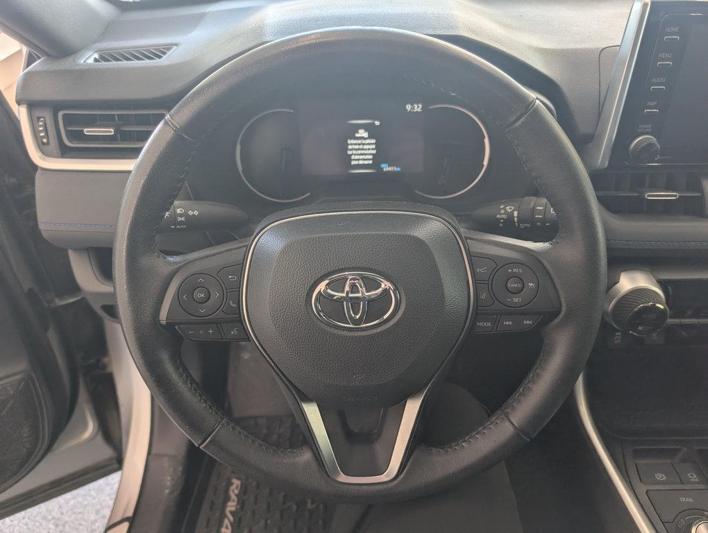 2022 Toyota RAV4 Hybrid XSE, CUIR, MAGS, PEINTURE 2 TON, in Magog, Quebec - 15 - w1024h768px