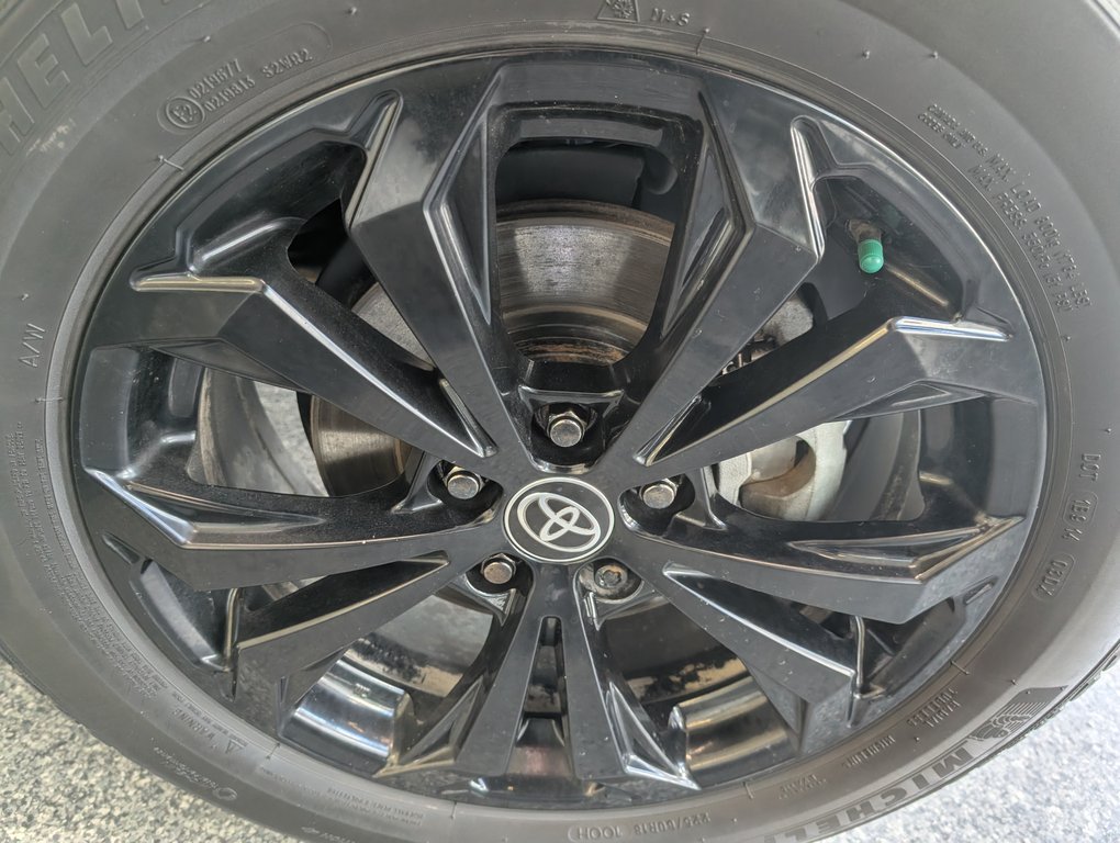 2022 Toyota RAV4 Hybrid SE AWD, in Magog, Quebec - 24 - w1024h768px