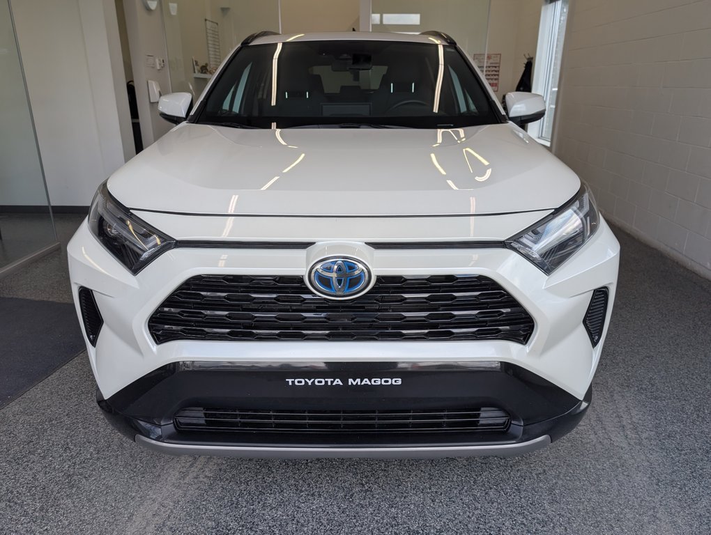 2022 Toyota RAV4 Hybrid SE AWD, in Magog, Quebec - 5 - w1024h768px