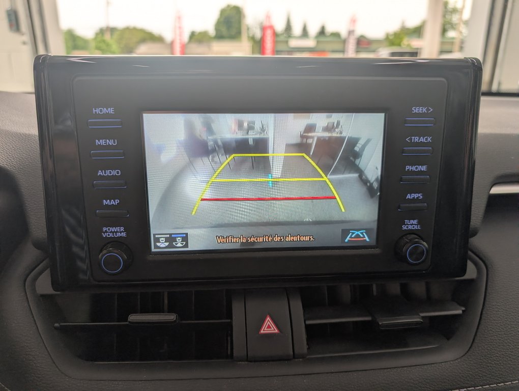2022 Toyota RAV4 Hybrid XLE AWD, in Magog, Quebec - 19 - w1024h768px
