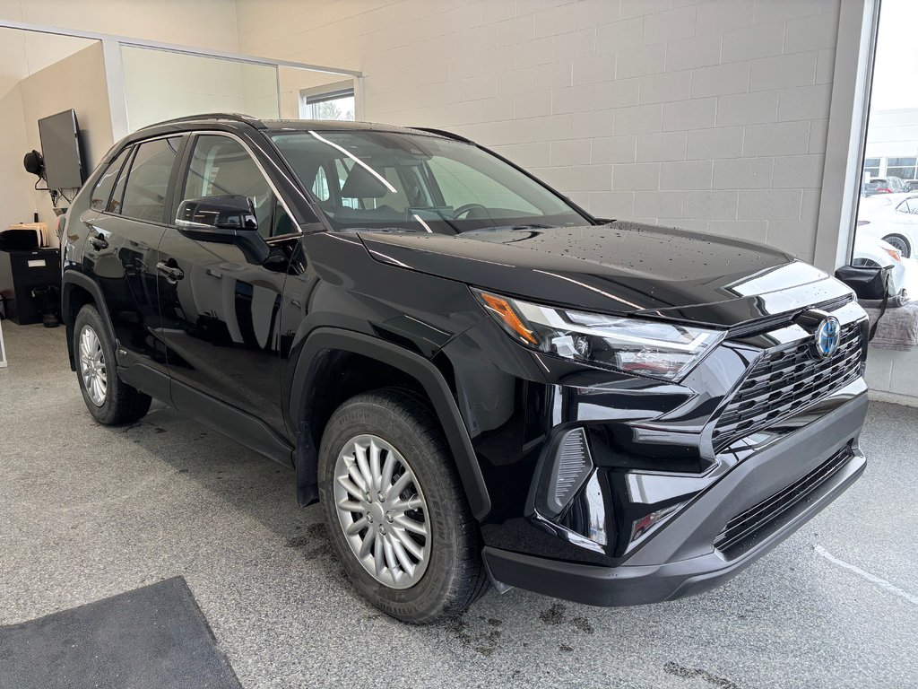 2023 Toyota RAV4 Hybrid XLE AWD, in Magog, Quebec - 3 - w1024h768px